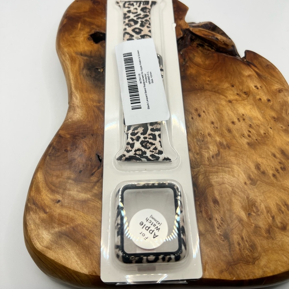 Apple Watch Black Leopard Band Replacement & Screen Protector NEW 42mm‎